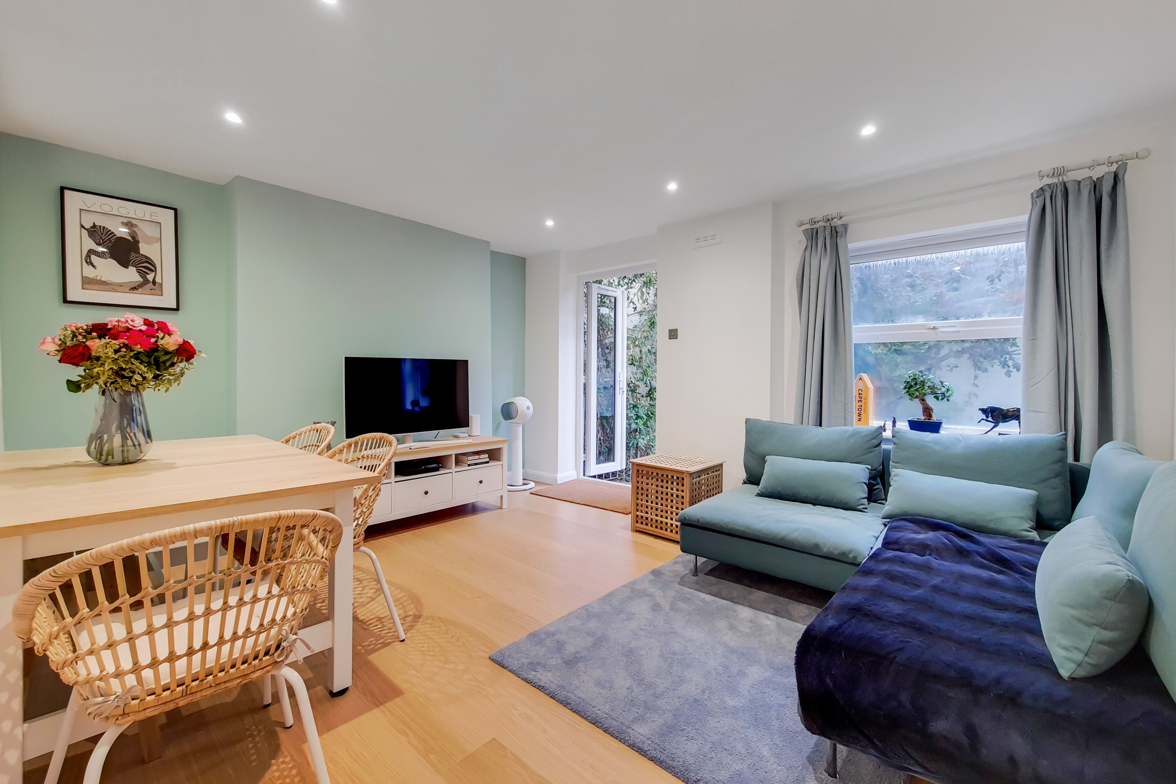 View of the maisonette garden flat living space